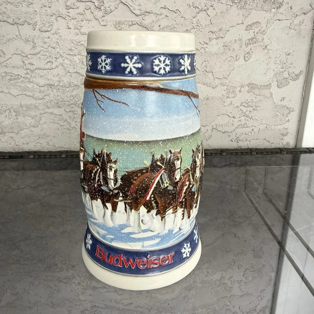 Budweiser 1995 Holiday Stein 